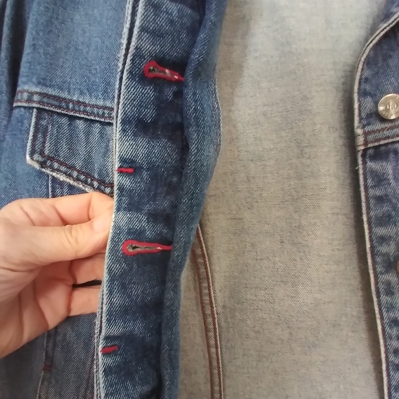 Vintage 3/4 Length Sleeve Jean Jacket by Roots - Picture 5 of 12